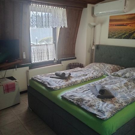 Penzion Rony Radejov Exterior foto